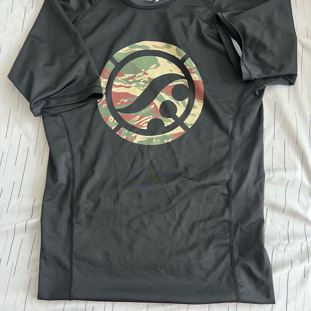 Camo Shoyoroll Rashguard